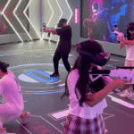 Multiplayer VR Shooting Arena | Commercial VR Laser Tag Equipment image 2